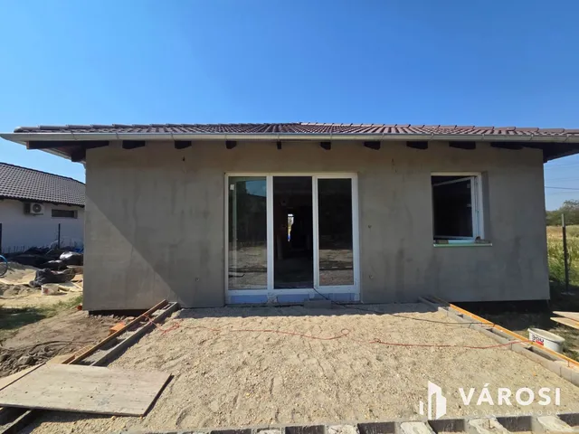 Eladó ház Szigetcsép 119 nm