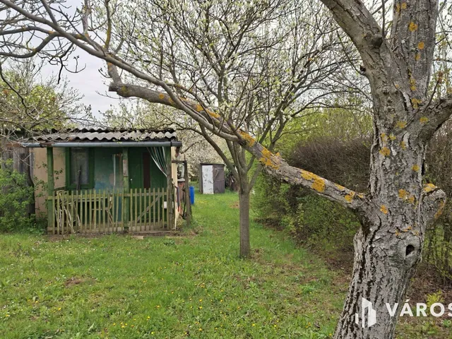 Eladó telek Veszprém, Csatárhegy 20 nm