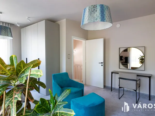 Eladó ház Debrecen, Nyulas 402 nm