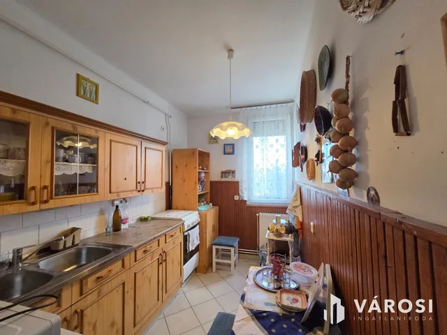 Eladó lakás Kőszeg, Lakótelep 48 nm