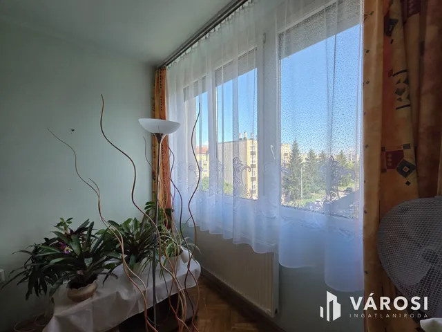 Eladó lakás Kőszeg, Lakótelep 48 nm