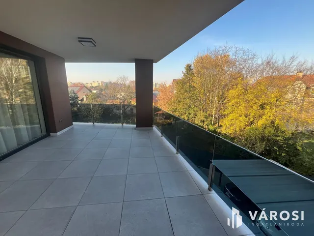 Kiadó lakás Debrecen, Belváros 70 nm