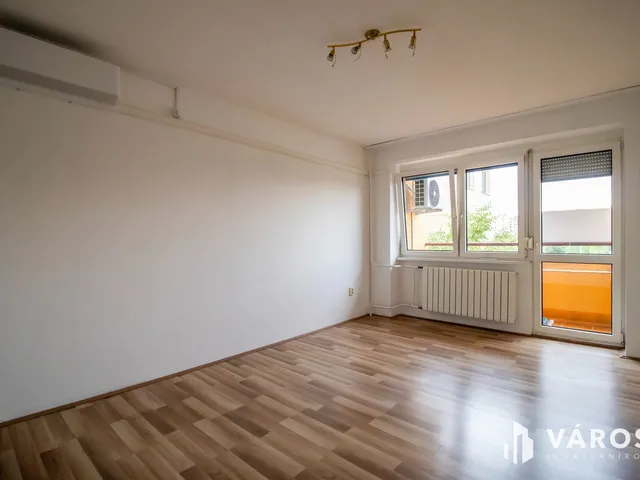 Eladó lakás Székesfehérvár, Palotaváros 55 nm