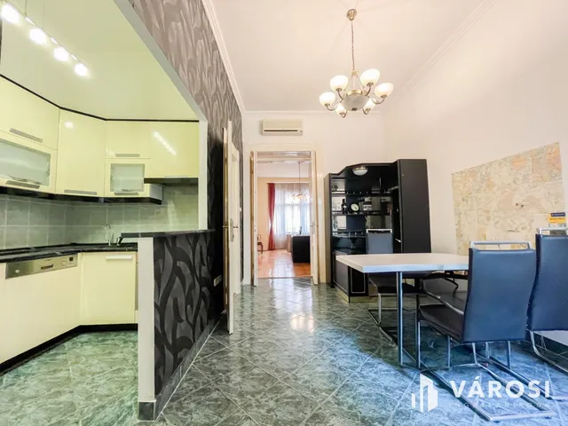 Eladó lakás Budapest IX. kerület 79 nm
