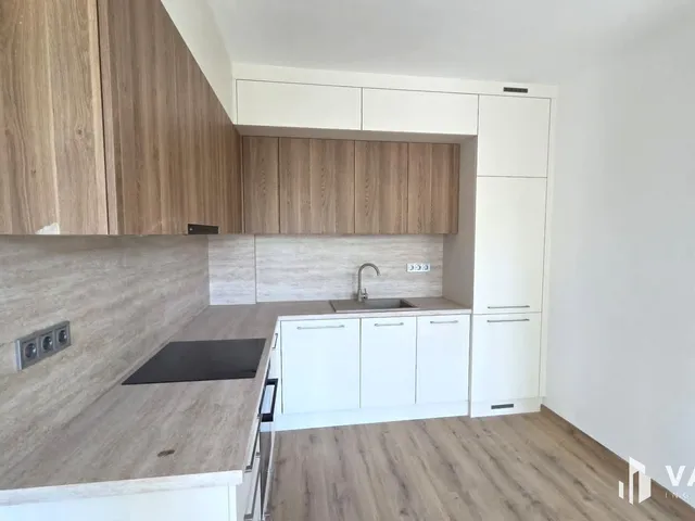 Eladó lakás Debrecen, Belváros 76 nm