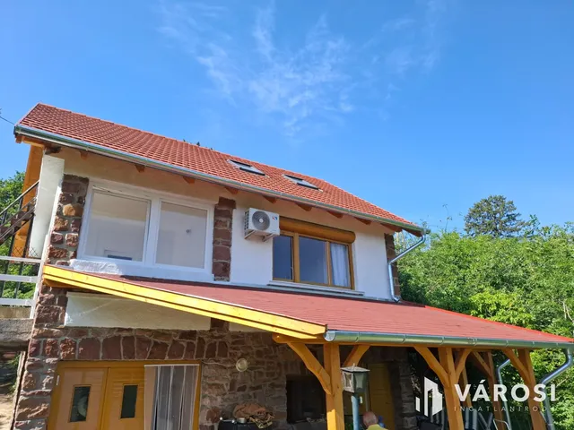Eladó nyaraló Ábrahámhegy 108 nm