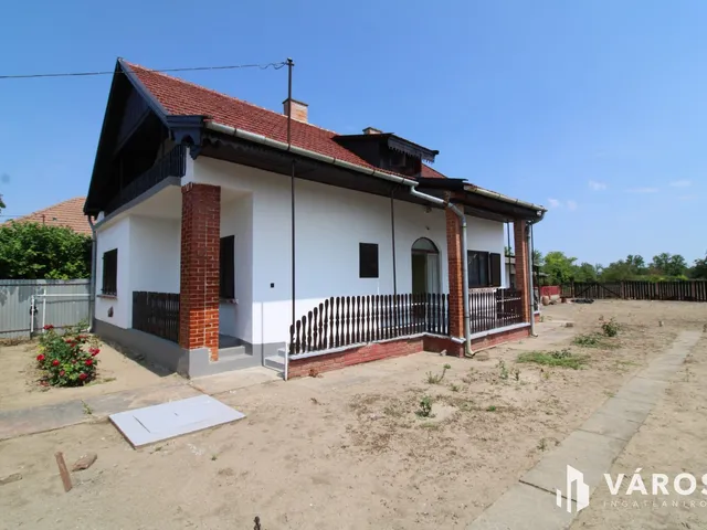Eladó ház Magyarbánhegyes 120 nm