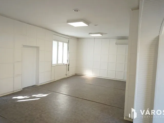 Eladó ház Gyál 265 nm