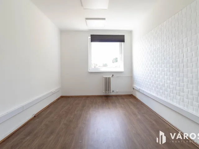 Kiadó kereskedelmi és ipari ingatlan Budapest XIII. kerület, Angyalföld 16 nm