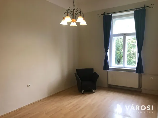 Eladó lakás Szombathely, Belváros 74 nm