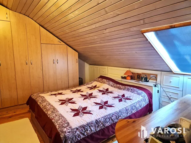 Eladó lakás Békéscsaba, Penza-lakótelep 87 nm