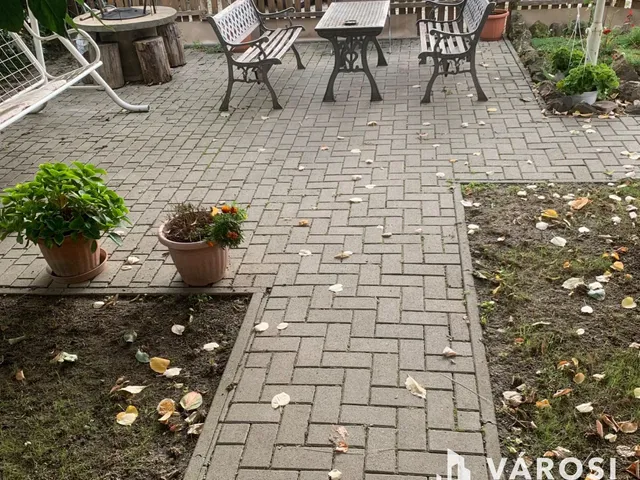 Eladó ház Debrecen, Józsa 180 nm