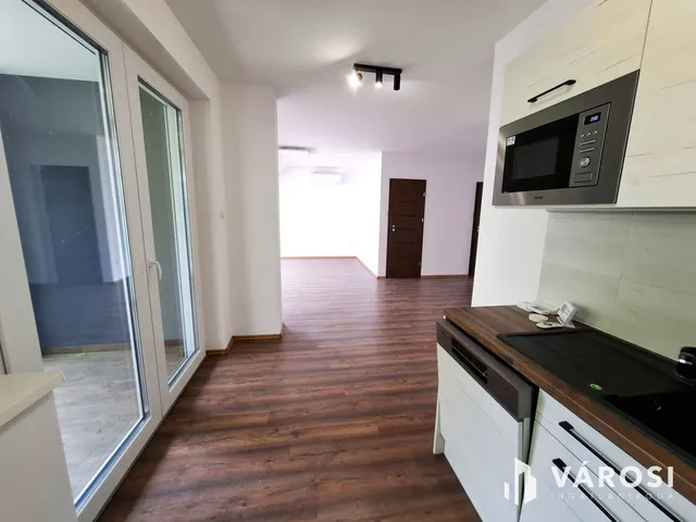 Eladó lakás Szeged, Rókus 70 nm