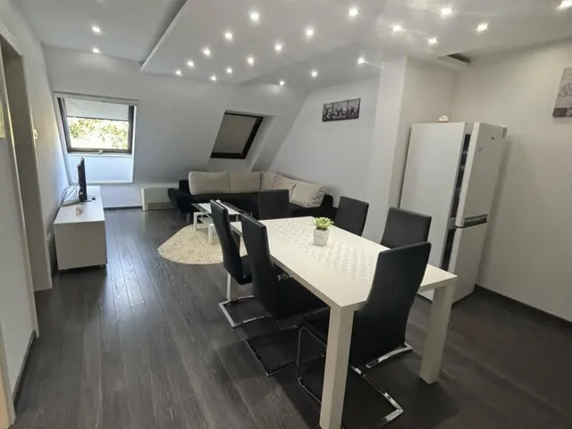Kiadó lakás Debrecen, Nagyerdő 44 nm
