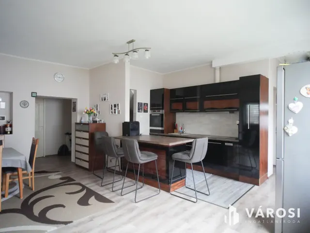 Eladó ház Győr, Likócs 160 nm