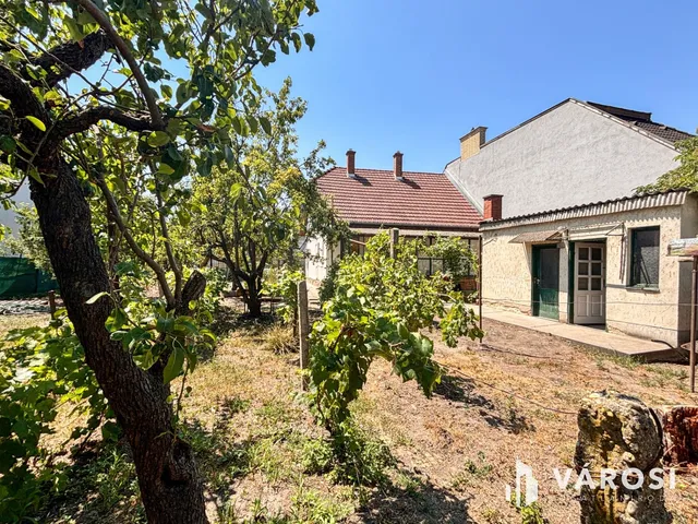 Eladó ház Győr, Szabadhegy 63 nm