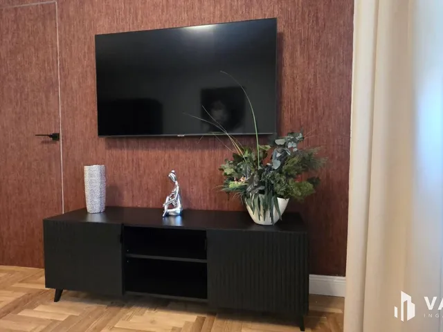 Kiadó ház Debrecen, Belváros 70 nm