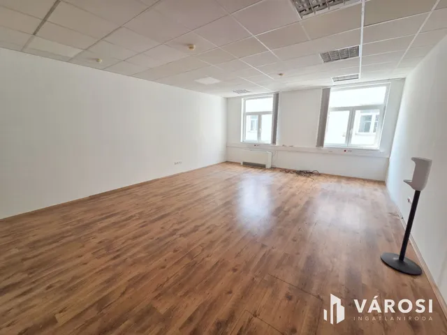 Kiadó kereskedelmi és ipari ingatlan Budapest IV. kerület 33 nm