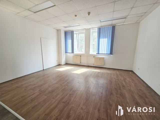 Kiadó kereskedelmi és ipari ingatlan Budapest IV. kerület 33 nm