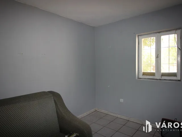 Eladó ház Röszke 300 nm