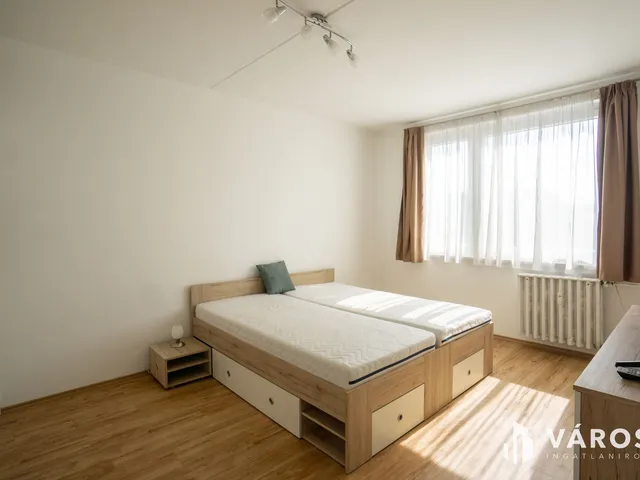 Eladó lakás Győr, Gyárváros 35 nm