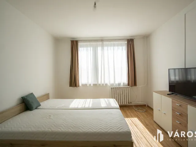 Eladó lakás Győr, Gyárváros 35 nm