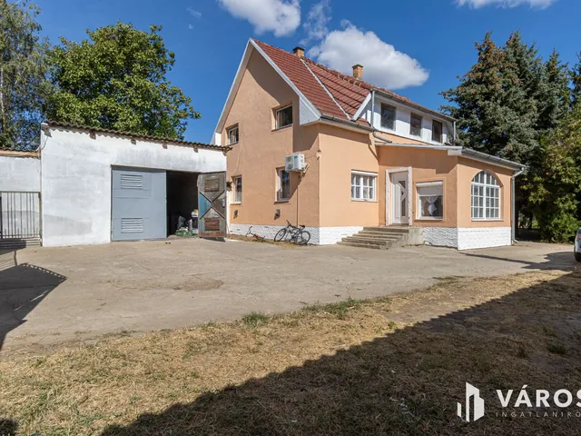 Eladó ház Vácszentlászló 157 nm