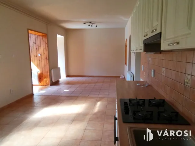 Kiadó ház Békéscsaba 117 nm