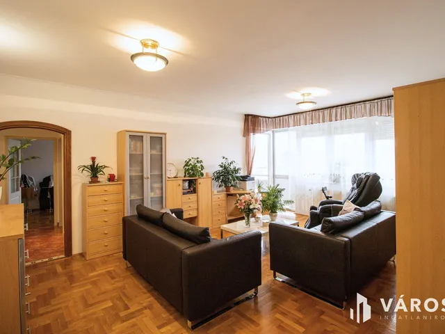 Kiadó lakás Győr, Belváros 75 nm