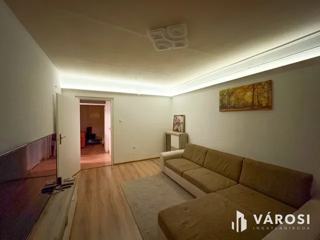 Eladó lakás Békéscsaba 59 nm