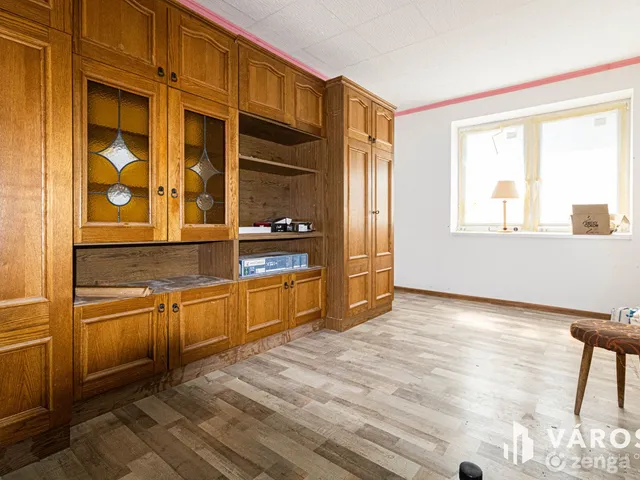 Eladó ház Sarkad 90 nm