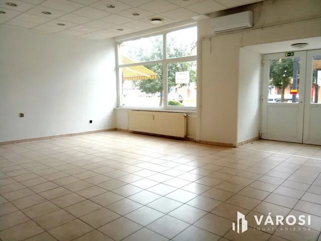 Kiadó kereskedelmi és ipari ingatlan Sárvár 49 nm