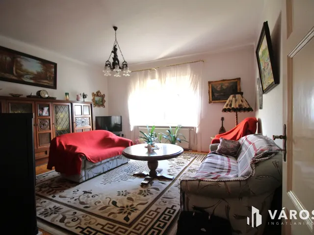 Eladó ház Bő 230 nm