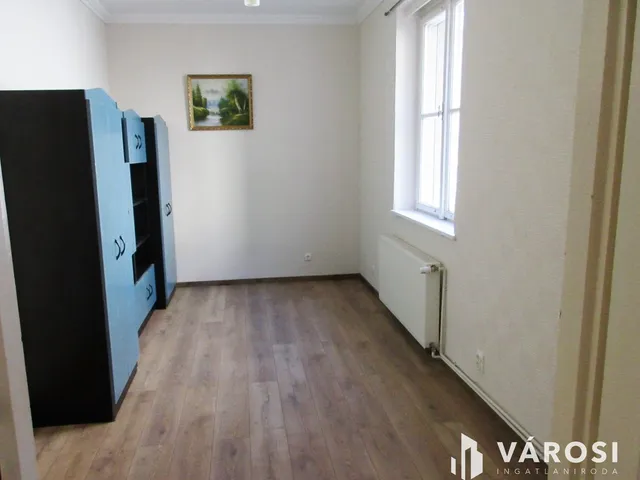 Eladó lakás Miskolc, Győri kapu 55 nm