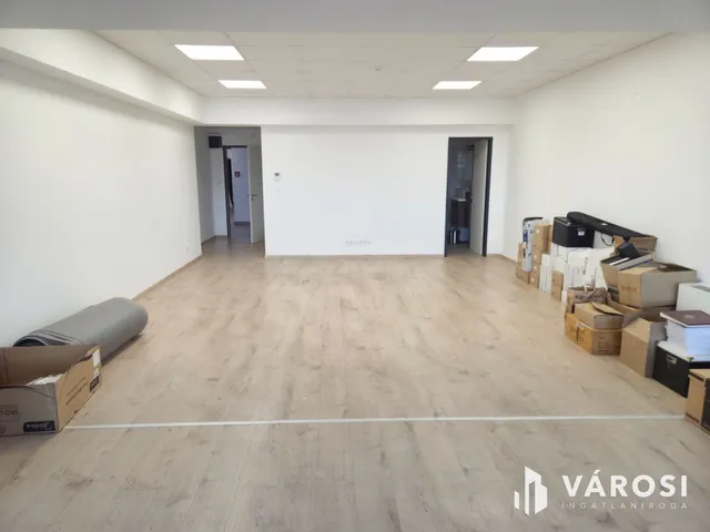 Kiadó kereskedelmi és ipari ingatlan Budapest XI. kerület 86 nm