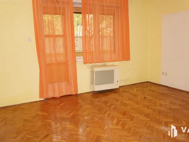 Eladó lakás Hódmezővásárhely, Kertváros 72 nm