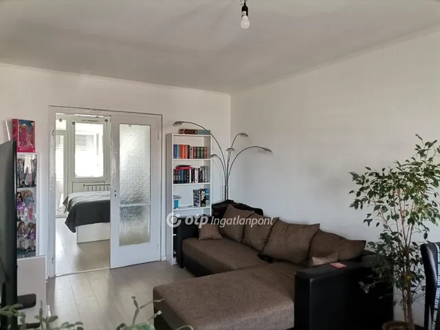 Eladó lakás Budapest III. kerület 65 nm
