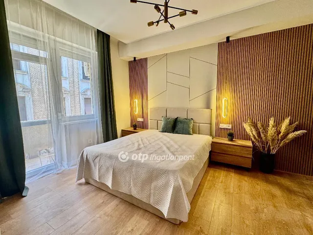 Eladó lakás Budapest VI. kerület 80 nm