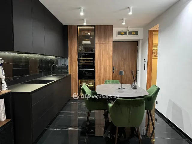 Eladó lakás Budapest I. kerület, Naphegy 43 nm