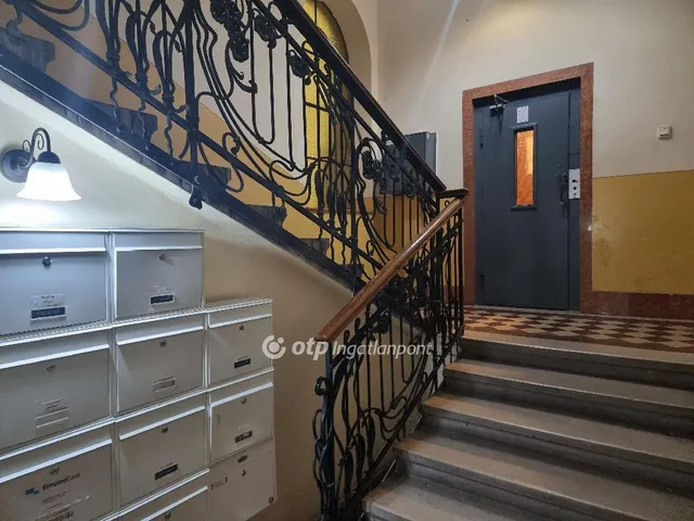Eladó lakás Budapest V. kerület, Belváros 30 nm