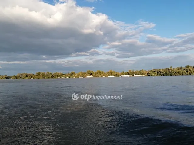 Eladó üdülő és hétvégi ház Budapest III. kerület, Rómaifürdő 98 nm