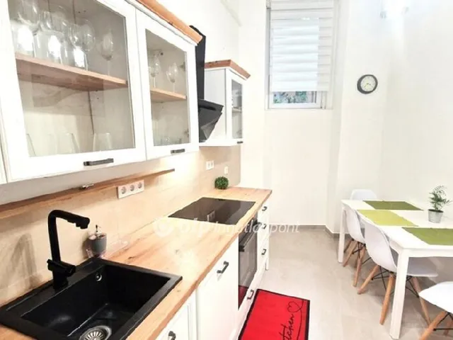 Eladó lakás Budapest VIII. kerület 63 nm