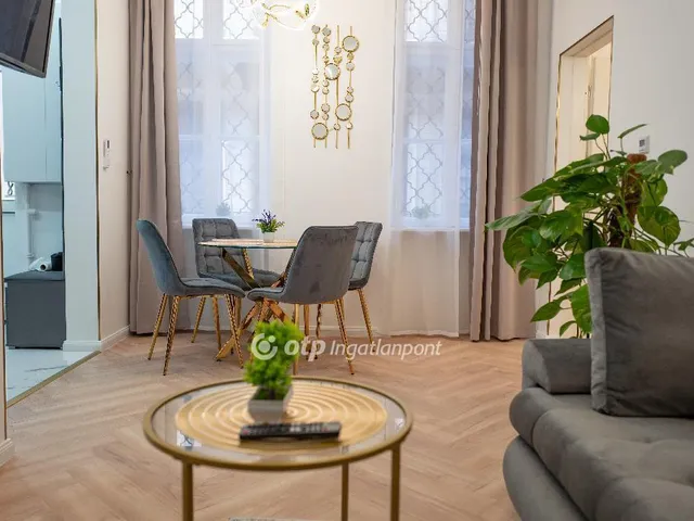 Eladó lakás Budapest VI. kerület 36 nm