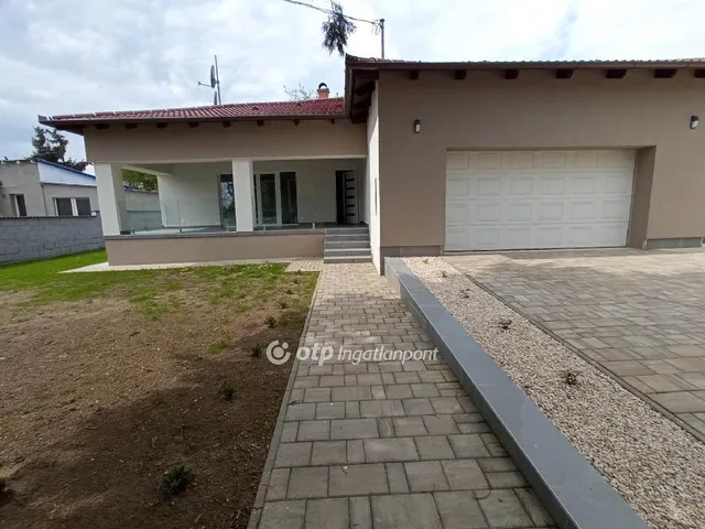 Eladó ház Érd, Vincellér 172 nm