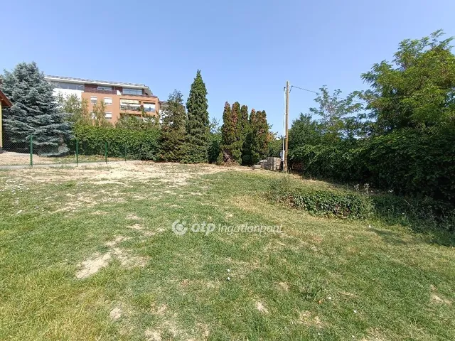 Eladó telek Diósd 525 nm