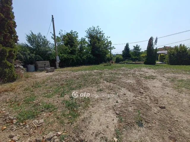 Eladó telek Diósd 525 nm