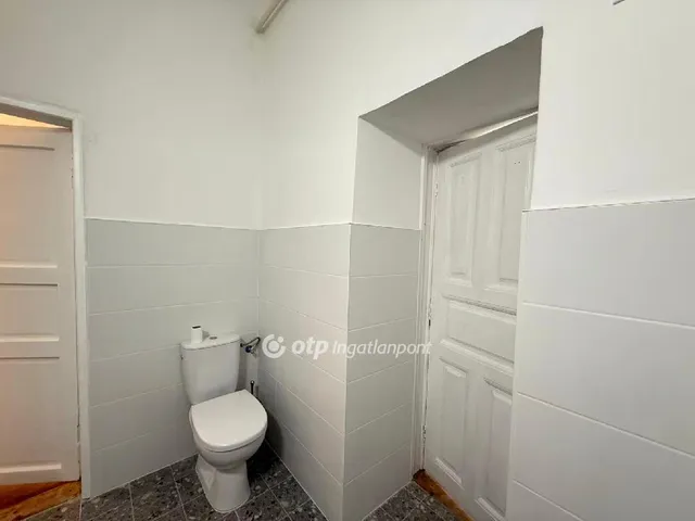 Eladó lakás Budapest VII. kerület 74 nm