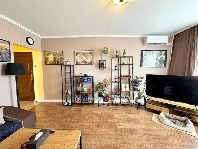 Eladó lakás Budapest XV. kerület 65 nm