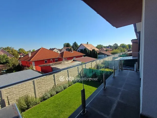 Eladó lakás Monor 76 nm