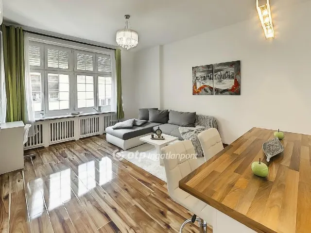 Eladó lakás Budapest V. kerület 57 nm
